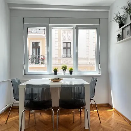 Cozy Βελιγράδι